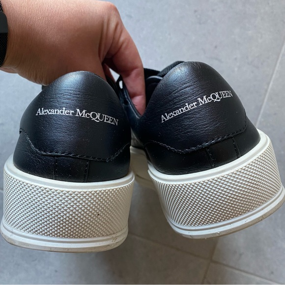 GUC Alexander Mcqueen Deck Plimsoll Leather Sneaker, Black - size 35.5